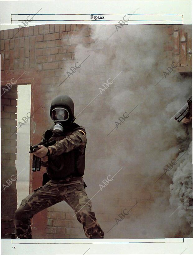 BLANCO Y NEGRO MADRID 23-01-1994 página 14