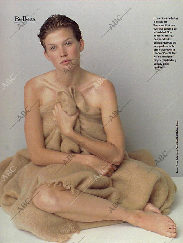 BLANCO Y NEGRO MADRID 23-01-1994 página 74