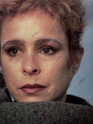 BLANCO Y NEGRO MADRID 13-03-1994 página 31