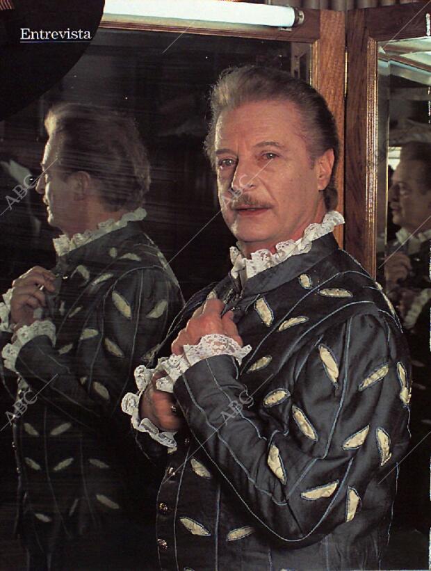 BLANCO Y NEGRO MADRID 05-06-1994 página 48