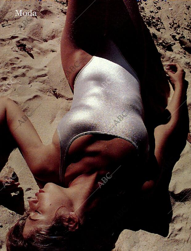 BLANCO Y NEGRO MADRID 02-04-1995 página 64