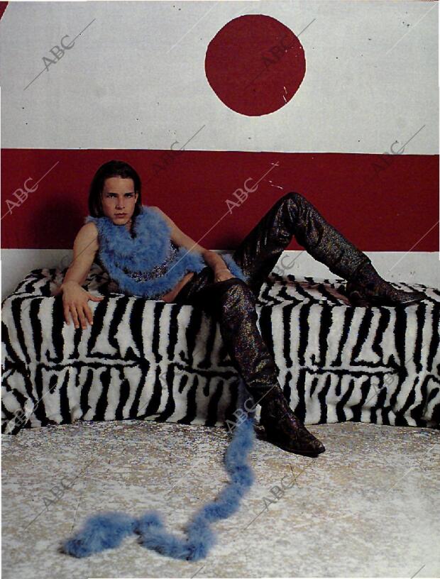 BLANCO Y NEGRO MADRID 14-05-1995 página 77