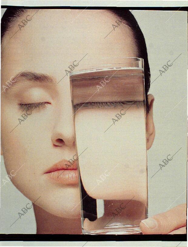 BLANCO Y NEGRO MADRID 15-10-1995 página 83