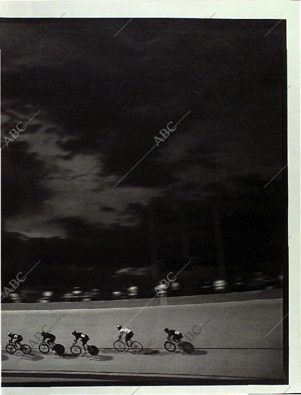 BLANCO Y NEGRO MADRID 14-07-1996 página 63