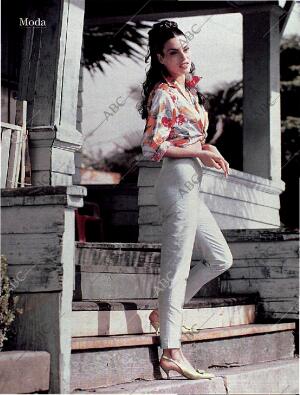 BLANCO Y NEGRO MADRID 28-07-1996 página 70