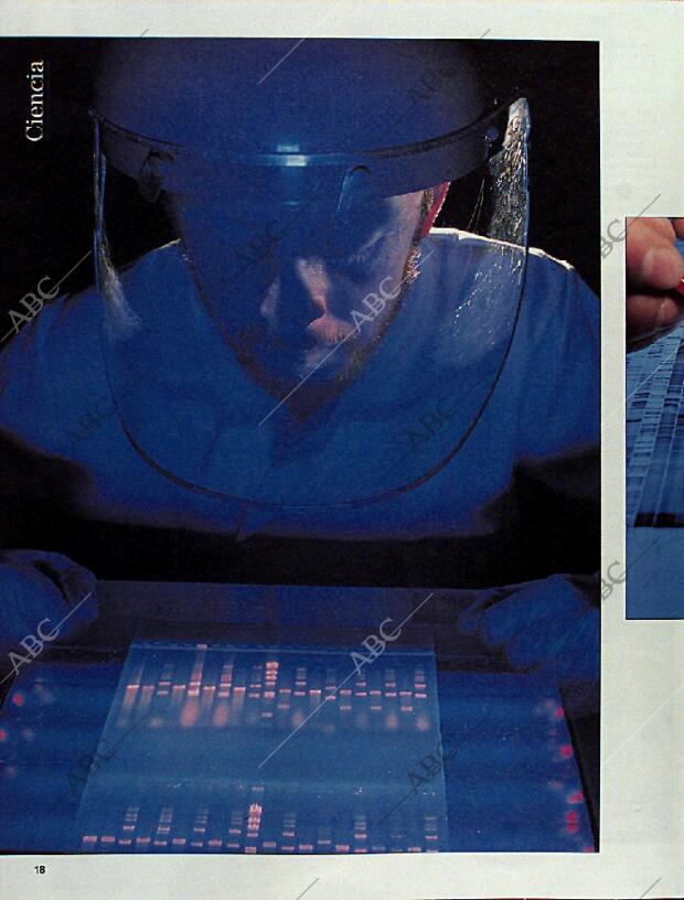 BLANCO Y NEGRO MADRID 22-09-1996 página 18