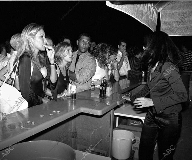 Marcha nocturna en una discoteca en Playa de San Juan