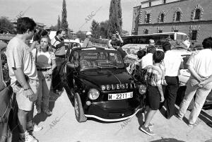 El Paseo de la Vega ha sido escenario de la concentración de Seat 600 que contó...