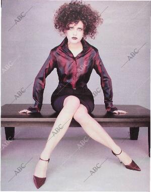 BLANCO Y NEGRO MADRID 12-10-1997 página 70