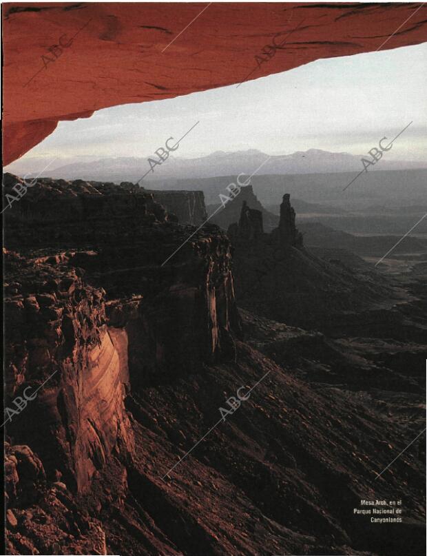 BLANCO Y NEGRO MADRID 04-01-1998 página 57