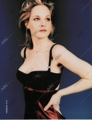 BLANCO Y NEGRO MADRID 05-04-1998 página 22