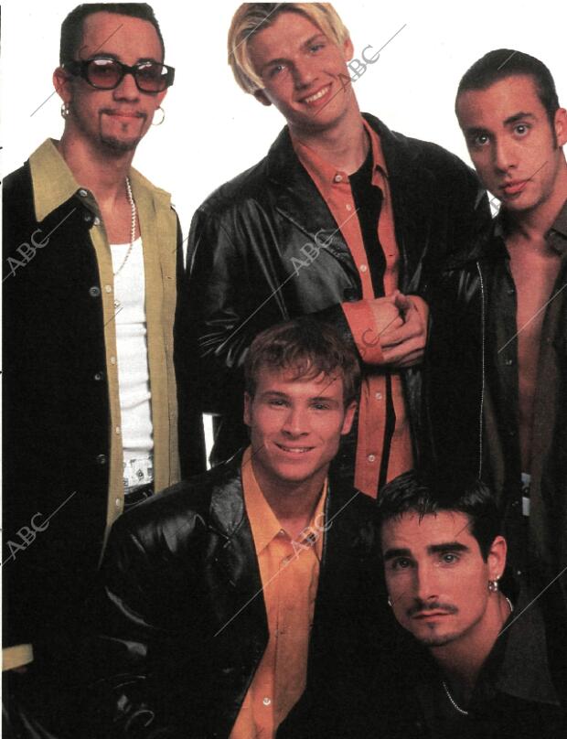 BLANCO Y NEGRO MADRID 05-04-1998 página 39