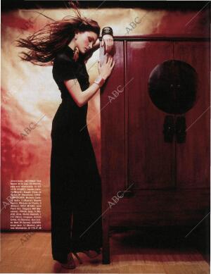 BLANCO Y NEGRO MADRID 03-05-1998 página 72