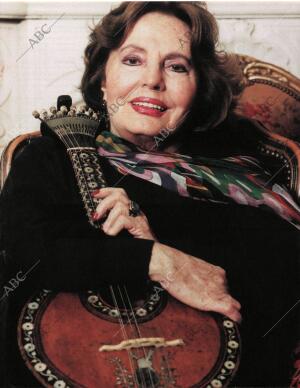 BLANCO Y NEGRO MADRID 10-05-1998 página 27