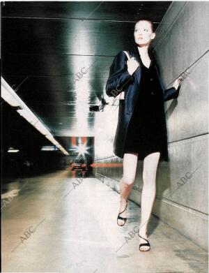 BLANCO Y NEGRO MADRID 21-06-1998 página 77