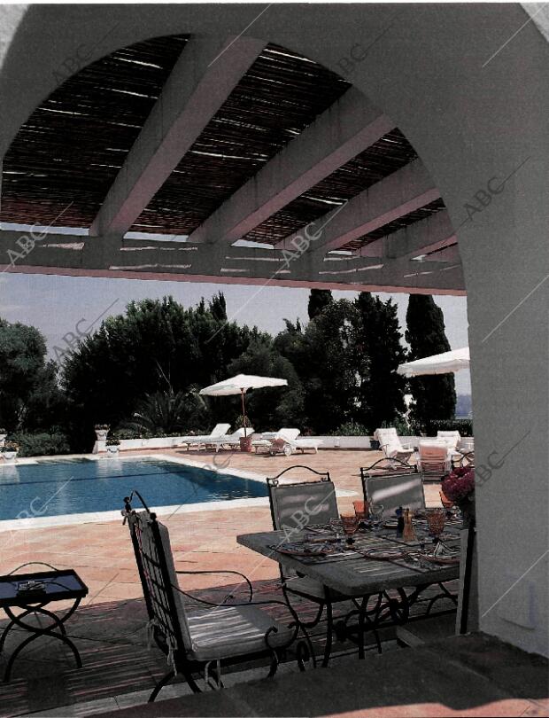 BLANCO Y NEGRO MADRID 21-06-1998 página 81