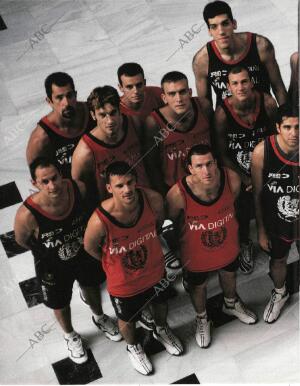 BLANCO Y NEGRO MADRID 26-07-1998 página 38