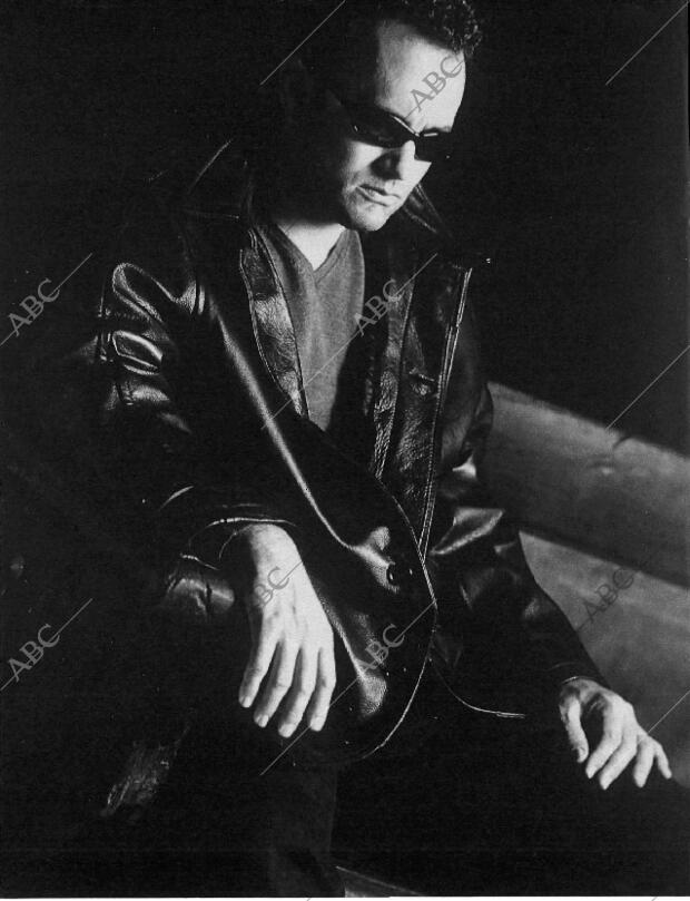 BLANCO Y NEGRO MADRID 20-09-1998 página 56