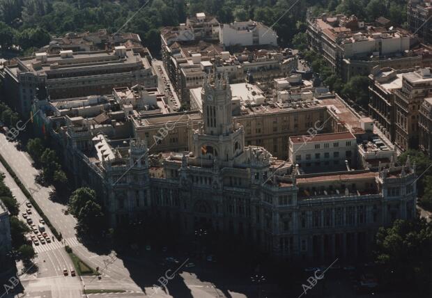 Vista aérea del Palacio de Correos y Telecomunicaciones