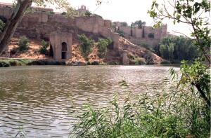 río tajo A su paso por Toledo