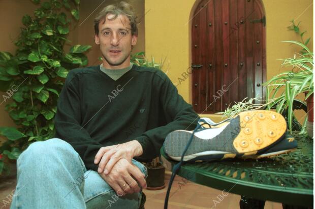 Fermin Cacho, Atleta, en su casa de Andújar, Córdoba