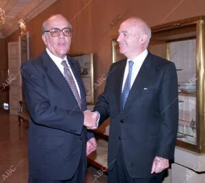 Leopoldo calvo Sotelo y Gonzalo Anes