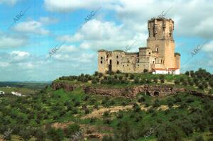 Panorámica del castillo de Belalcázar, conocido como castillo de Gahete o...