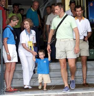 La Reina Sofía, Cristina de Borbón, el Principe Felipe, Iñaki Urdangarín y su...