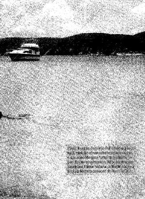 ABC MADRID 05-08-2001 página 253