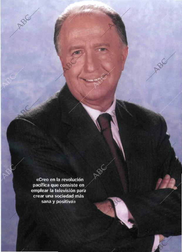 ABC MADRID 16-11-2001 página 213