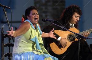 Aurora Vargas cerró anoche el espectáculo celebrado de la Bienal de flamenco...