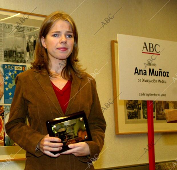 premio Ana Muñoz de periodismo Concedido A la periodista del diario médico María...