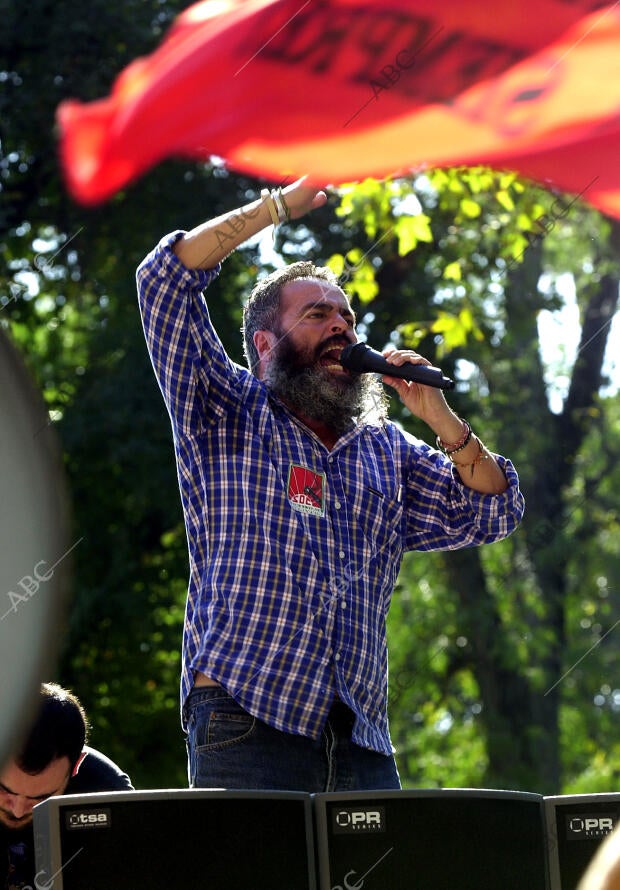 Pera10.Jpg pepe ortega 3/11/2002.Archsev.Manifestacion Jornaleros del Soc en...