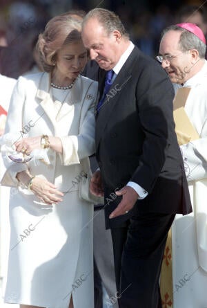 Misa de canonización presidida por Su Santidad el Papa Juan Pablo II, celebrada...