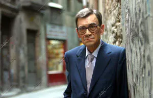 El escritor Carlos Pujol