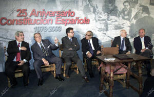 Avila 7-10-2003 Reunion de los Padres de la Constitucion en el parador de Gredos...