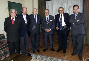 Avila 7-10-2003 Reunion de los Padres de la Constitucion en el parador de Gredos...