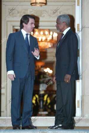 reunión del presidente del gobierno Jose Mª Aznar con el secretario general de...