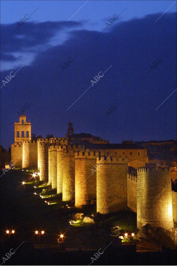 Amanecer en la ciudad de Ávila