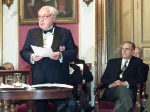 don Manuel Jiménez de Parga y Cabrera, en la real academia de Ciencias Morales y...