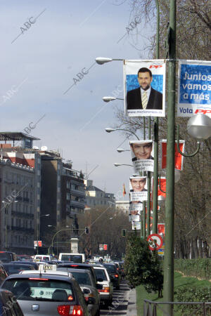 Carteles Electorales para las Elecciones Generales del 14 de mayo de 2004