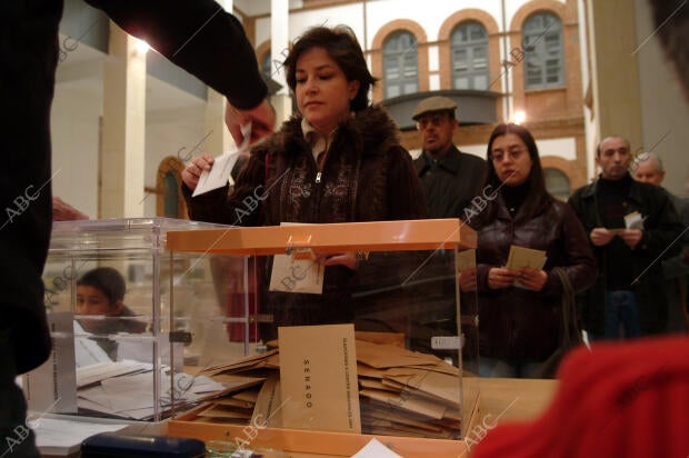 Felmar--Votaciones en Zamorazamora foto Felmar, Votaciones Eleciones Generales...