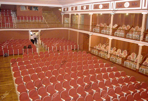 Platea del teatro Salon Cervantes