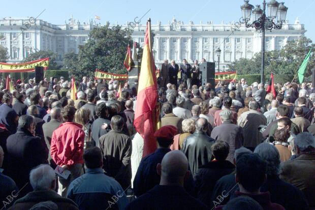 Concentración conmemorativa en la Plaza de Oriente, de la figura de Francisco...