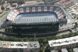 En la imagen: El Vicente Calderón, el río Manzanares y sus inmediaciones