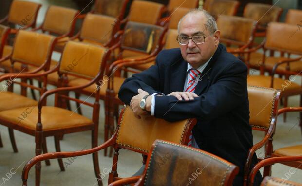 Entrevista a Joaquín Criado, director de la Real Academia de Córdoba