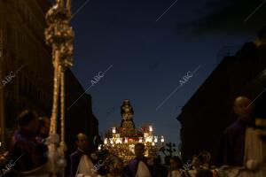 La imagen del Cristo de Medinaceli durante la procesión de Semana Santa