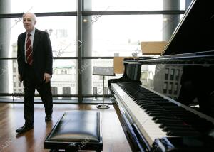 Entrevista al gran pianista Maurizio Pollini en el Teatro Real