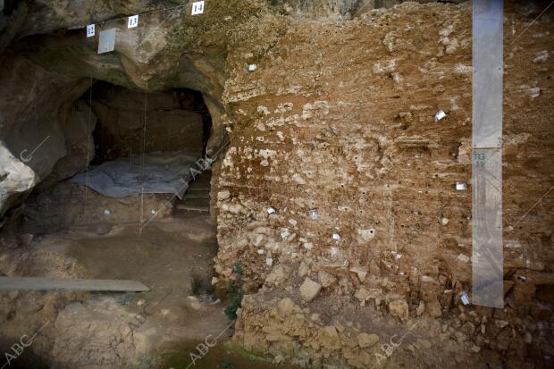 En la imagen, el yacimiento en cueva "Galería"