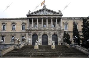 Reportaje del recuento anual de los fondos de la Biblioteca Nacional